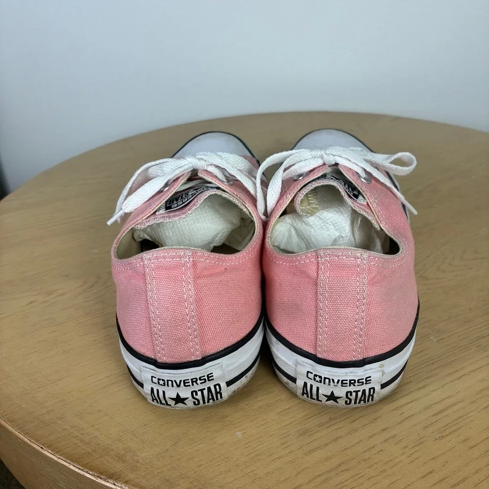 Converse Chuck Taylor All Star Low Top Pink Canvas Sneakers Women's 10 Retro